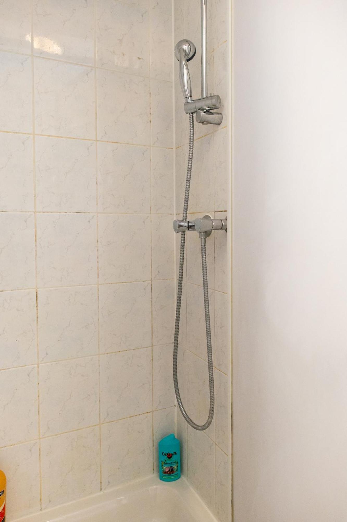 Villeurbanne Centre Appartement Meuble Екстериор снимка